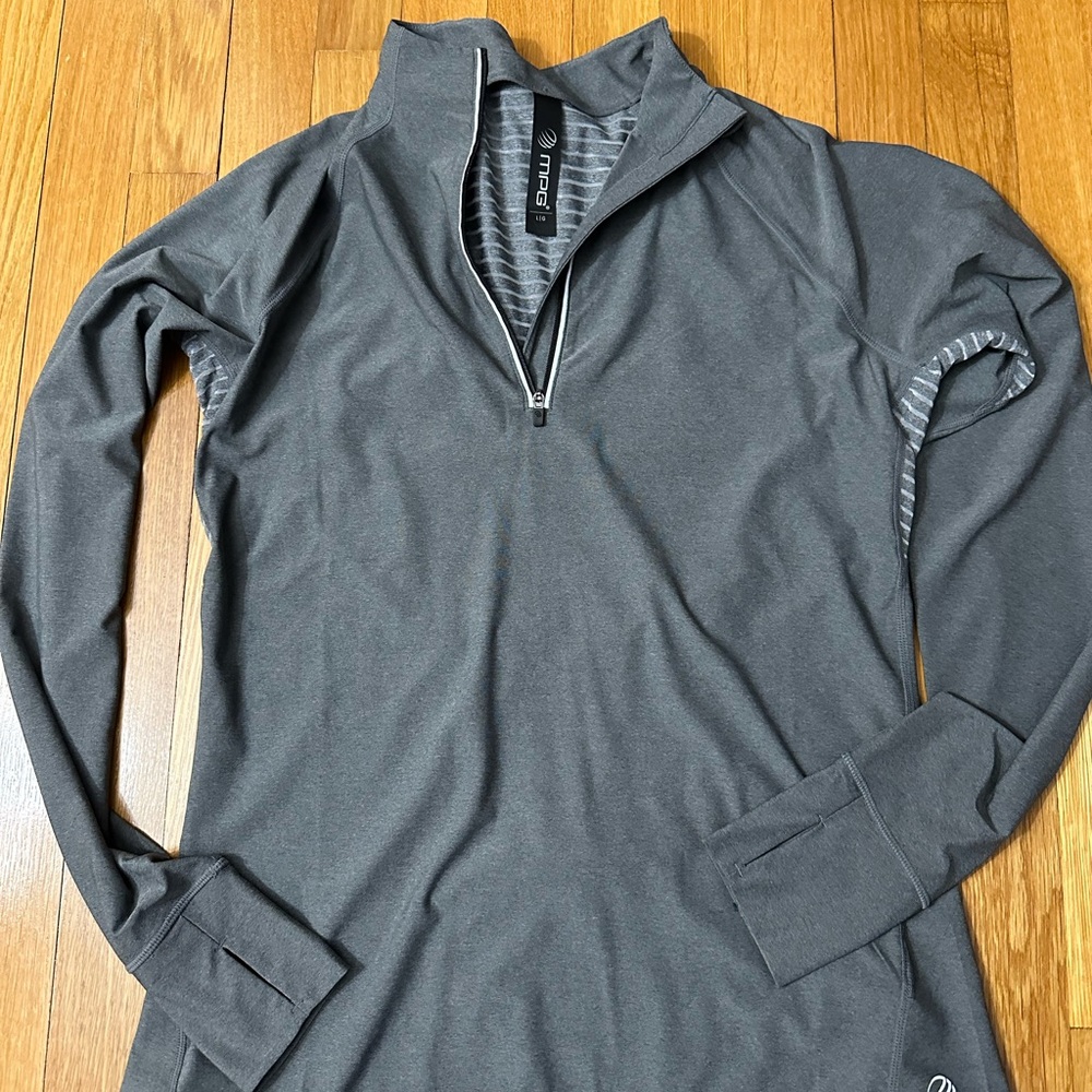 MPG Women’s 1/4 Zip size large EUC